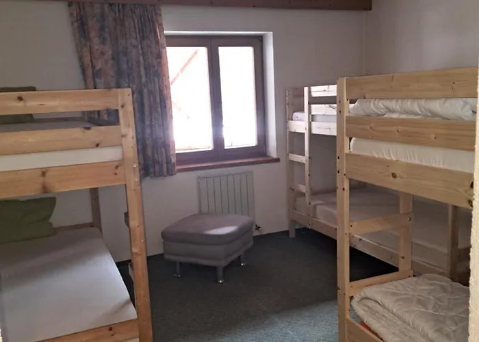Permadieshof Hostel Sankt Leonhard im Pitztal